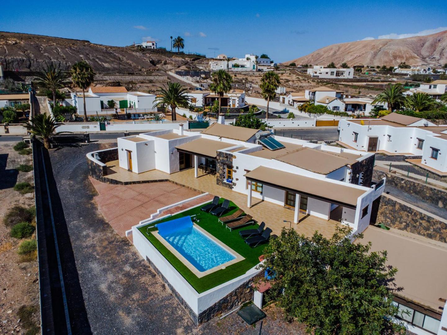 Villa Volcan2 Rural Private Pool La Oliva By Holidays Home Luaran gambar